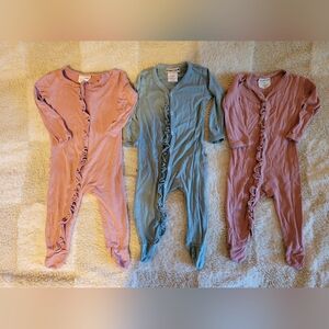 Spearmint Love Baby Girl Bamboo Ruffle Footie Bundle 0-3 Months- PLAY Condition